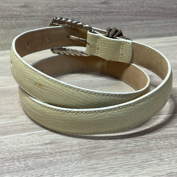 VTG BRIGHTON / Museum Collection Cream Leather Crop Embossed Belt Size M - Picture 2 of 14